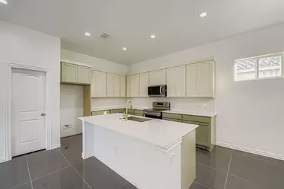 530 N M L King Jr Boulevard, Grand Prairie, TX 75050 - Photo 10