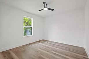 308 Santa Fe, Wolfe City, TX 75496 - Photo 20