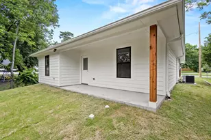 308 Santa Fe, Wolfe City, TX 75496 - Photo 26