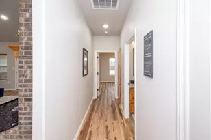 181 Trinity Cir, Bowie, TX 76230 - Photo 28