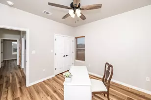 181 Trinity Cir, Bowie, TX 76230 - Photo 26