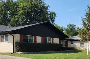 1714 Laurel Rd, Gainesville, TX 76240 - Photo 2