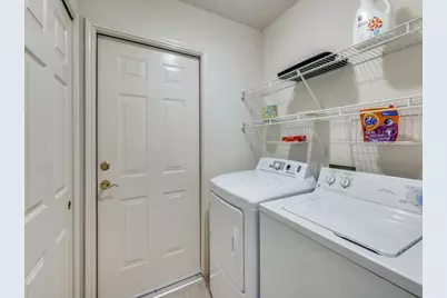 941 Bridges Drive, Arlington, TX 76012 - Photo 14