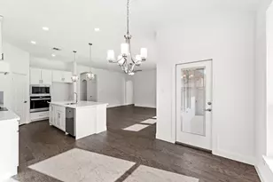 3121 Blue Hill Dr, Burleson, TX 76028 - Photo 10