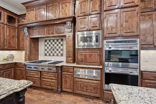 6900 Sir Spencer Ct, Colleyville, TX 76034 - Photo 10