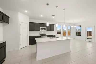 1904 Cheyenne Drive, Cleburne, TX 76033 - Photo 6