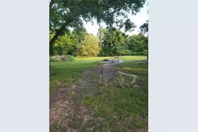 103 Dardenwood Way, Payne Springs, TX 75156 - Photo 2