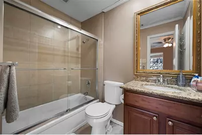 2727 Shelby Avenue #D, Dallas, TX 75219 - Photo 12