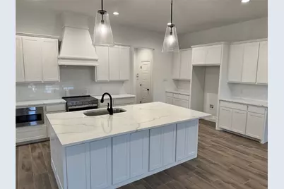 117 Goldfinch Road, Joshua, TX 76058 - Photo 4