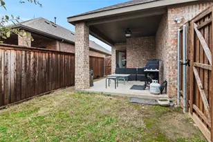 2176 Barx Dr, Little Elm, TX 75068 - Photo 24