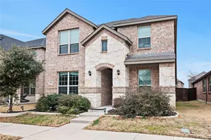 2176 Barx Dr, Little Elm, TX 75068 - Photo 2