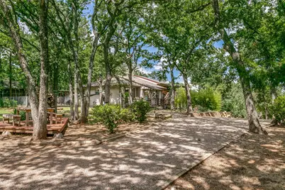 504 Shorecrest Drive, Flower Mound, TX 75022 - Photo 4