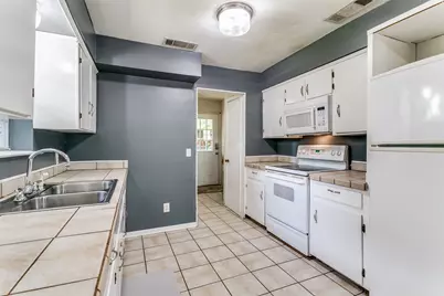 504 Shorecrest Drive, Flower Mound, TX 75022 - Photo 26