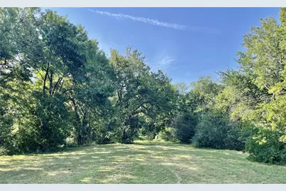 815 Culver Street, Commerce, TX 75428 - Photo 2