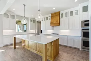 1027 Estancia Blvd, Weatherford, TX 76088 - Photo 10