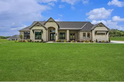 1027 Estancia Boulevard, Weatherford, TX 76088 - Photo 1
