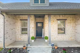 304 Bradley St, Tioga, TX 76271 - Photo 10