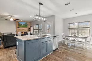 304 Bradley St, Tioga, TX 76271 - Photo 14