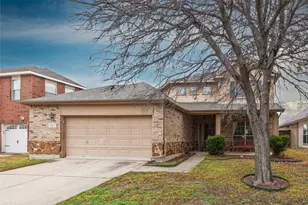 1627 Heron Dr, Aubrey, TX 76227 - Photo 2