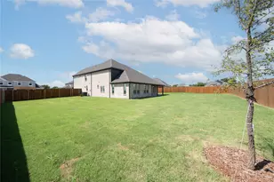 242 Harmony Ave, Forney, TX 75126 - Photo 2