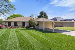 417 Sky Harbour Ct, Granbury, TX 76049 - Photo 1