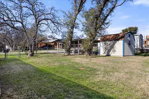 417 Sky Harbour Ct, Granbury, TX 76049 - Photo 26