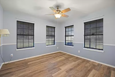 417 Sky Harbour Court, Granbury, TX 76049 - Photo 20