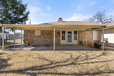 417 Sky Harbour Court, Granbury, TX 76049 - Photo 30