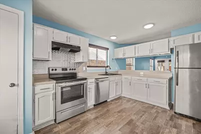 3812 Duck Creek Drive, Garland, TX 75043 - Photo 8