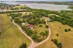 6825 Chiesa Rd, Rowlett, TX 75089 - Photo 16