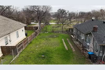 740 Samuels Avenue, Fort Worth, TX 76102 - Photo 2