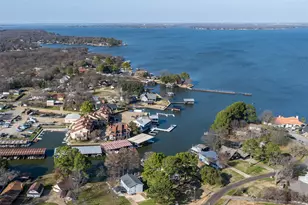 1933 Island Cir, Tool, TX 75143 - Photo 2