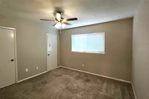 304 Lochness Ct, Benbrook, TX 76126 - Photo 14