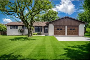 1004 Pecan Ave, Wills Point, TX 75169 - Photo 1