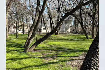 1004 Royal Lytham Court, Grand Prairie, TX 75104 - Photo 14