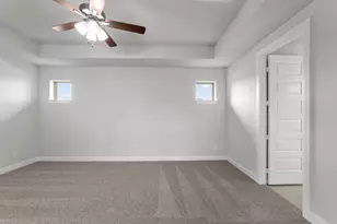 1012 Violet Dr, Crowley, TX 76036 - Photo 6