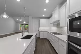 1012 Violet Dr, Crowley, TX 76036 - Photo 24