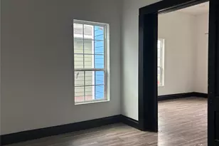 720 W Gandy St, Denison, TX 75020 - Photo 12