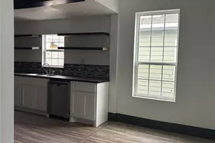 720 W Gandy St, Denison, TX 75020 - Photo 8