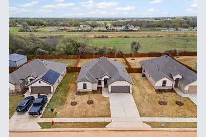 708 Jameson, Springtown, TX 76082 - Photo 32