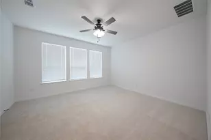 1428 Sun Gdn Wy, Justin, TX 76247 - Photo 10