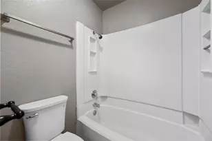 9459 Olde Village Ct, Dallas, TX 75227 - Photo 18