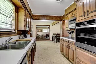 27160 State Hwy 56, Whitesboro, TX 76273 - Photo 14