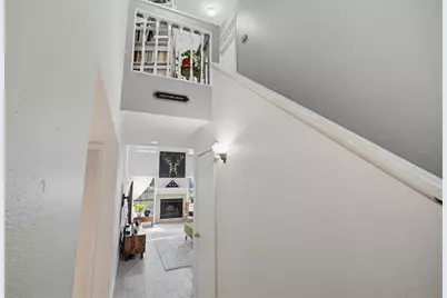 322 W Harwood Road #B, Hurst, TX 76054 - Photo 20
