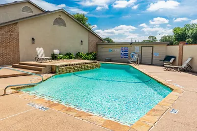322 W Harwood Road #B, Hurst, TX 76054 - Photo 32