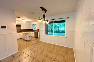 1402 W Water St, Weatherford, TX 76086 - Photo 10