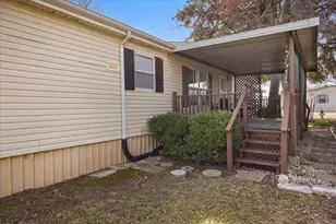 212 Brazos Harbor Dr, Granbury, TX 76048 - Photo 26