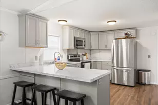 212 Brazos Harbor Dr, Granbury, TX 76048 - Photo 6