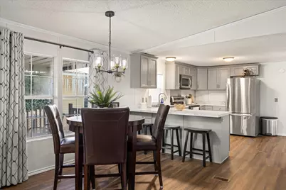 212 Brazos Harbor Drive, Granbury, TX 76048 - Photo 2