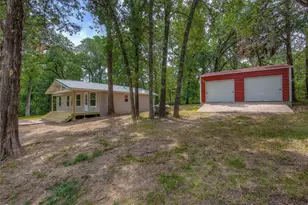 2841 Honey Bee Ln, Quinlan, TX 75474 - Photo 2